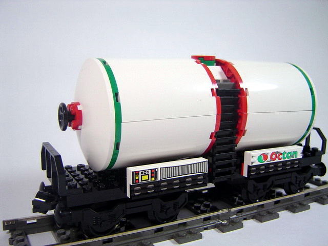 10016 - Le wagon citerne - LEGO Blog